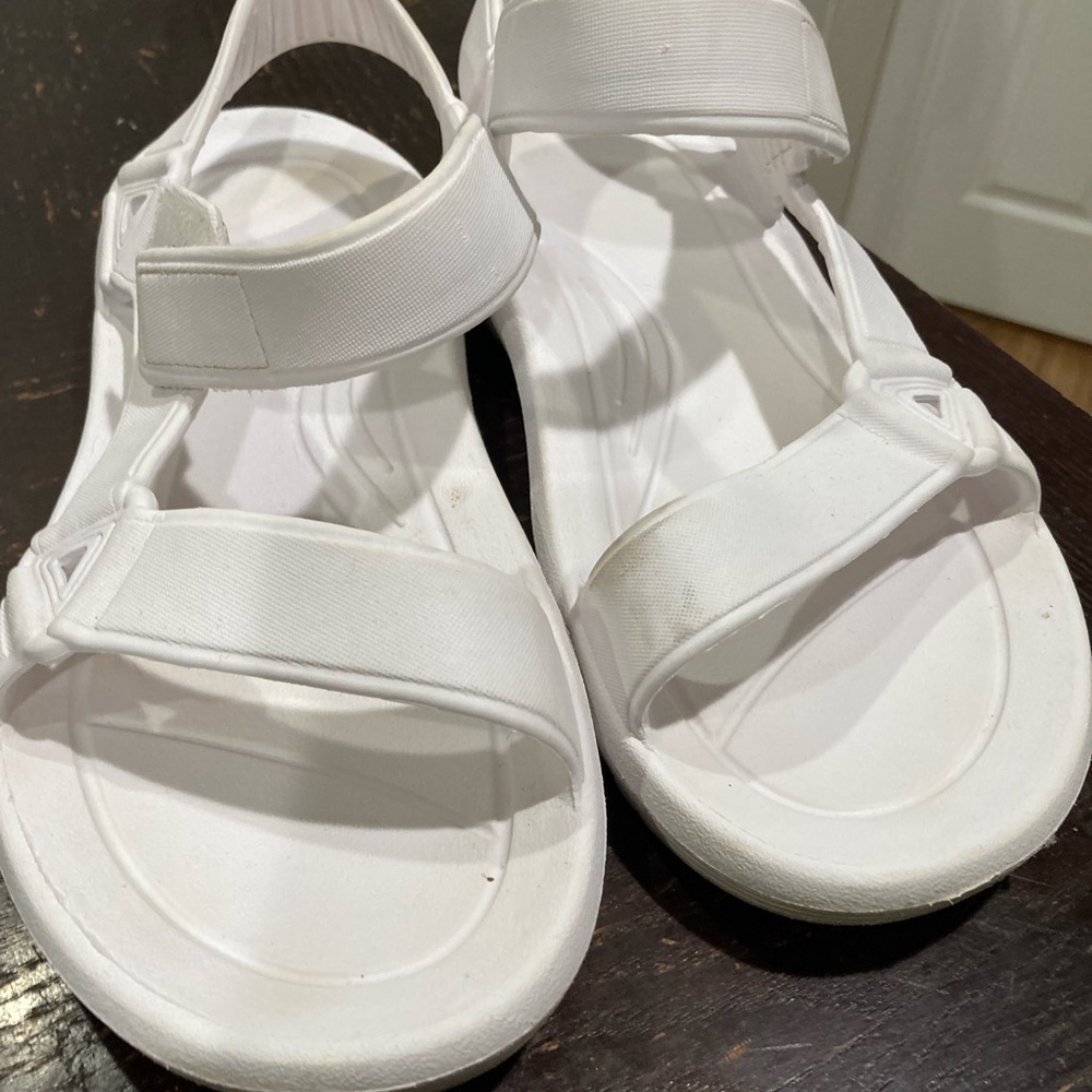 White Strappy Sandals (no name)